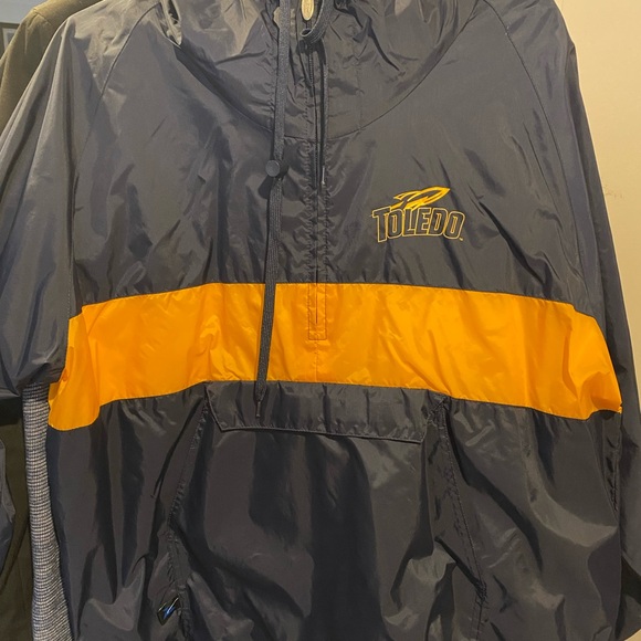SOLD ON EBAY - Toledo Rockets Windbreaker Zippered Jacket - Size L - Picture 5 of 6
